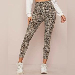 Leopard print high rise leggings